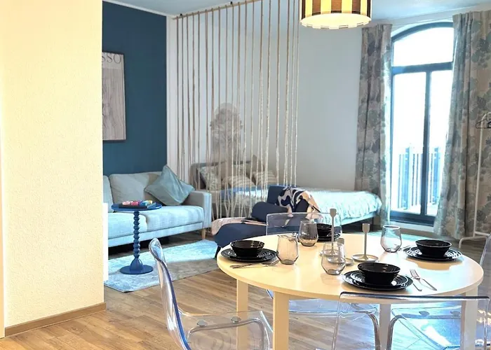 Picassos Escape Mit Kueche Und Kostenlosem Parkplatz In Mitte! Apartamento Kassel